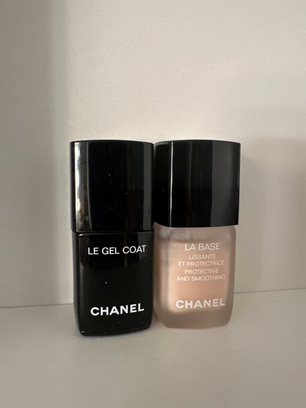 Chanel Le Gel Coat + La Base Nail Set of 2 Lightly Used